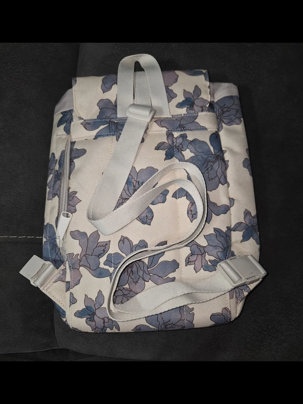 Herschel Supply Company Floral Canvas Retreat Sling Bag